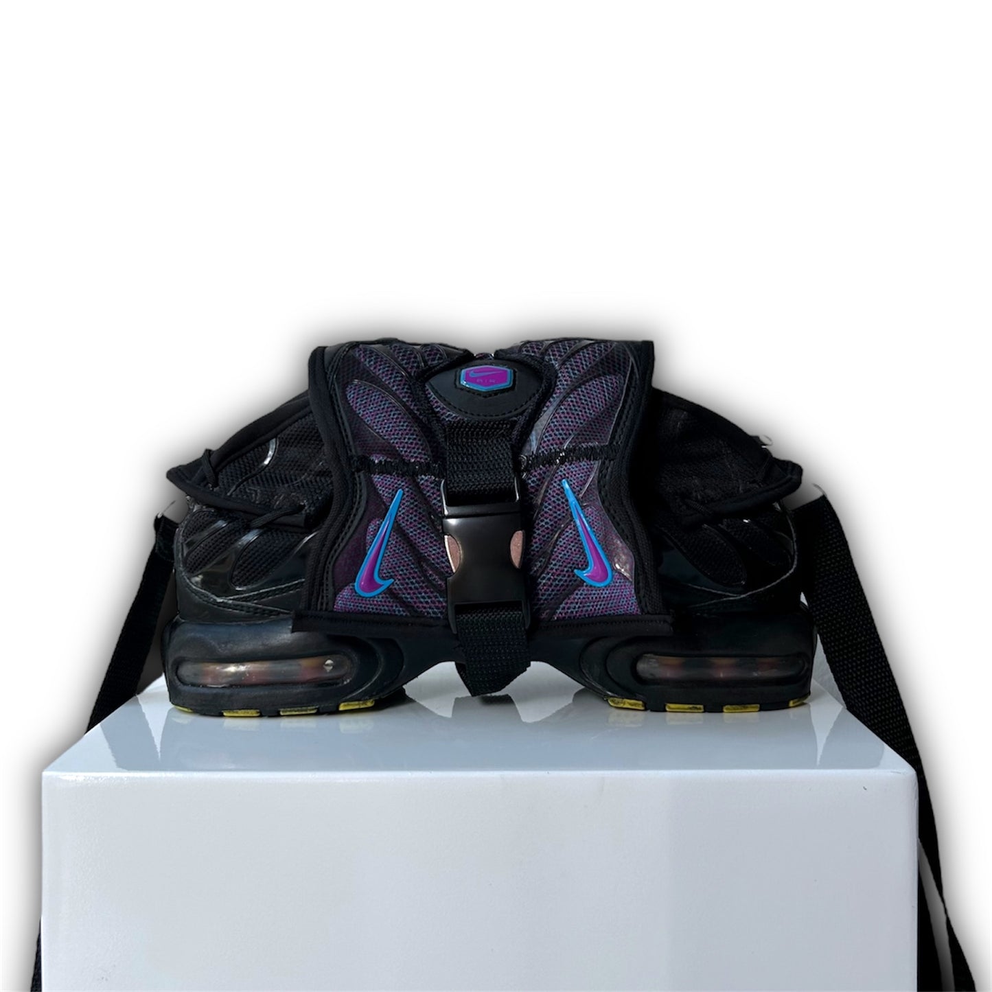 NIIKE TN SNEAKER BAG VENOM