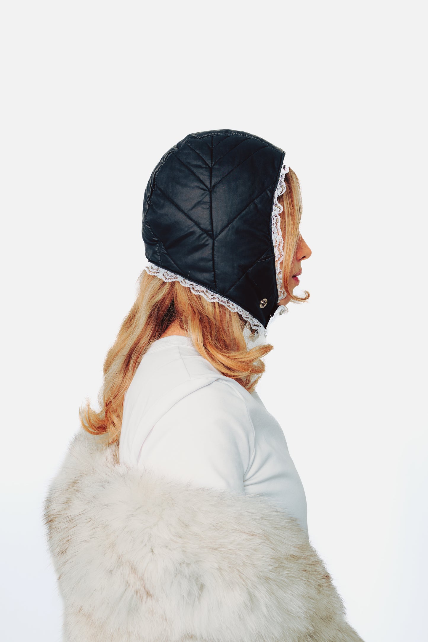 M2K SPORTS HOOD BLACK